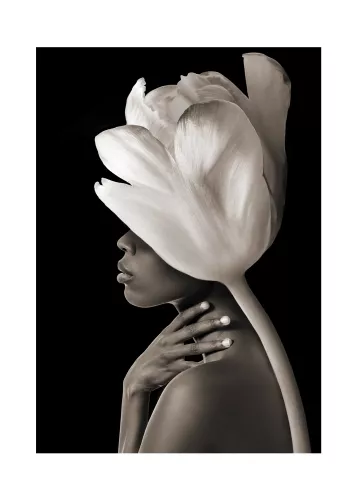 Artmuze Dressed with a tulip (300235)